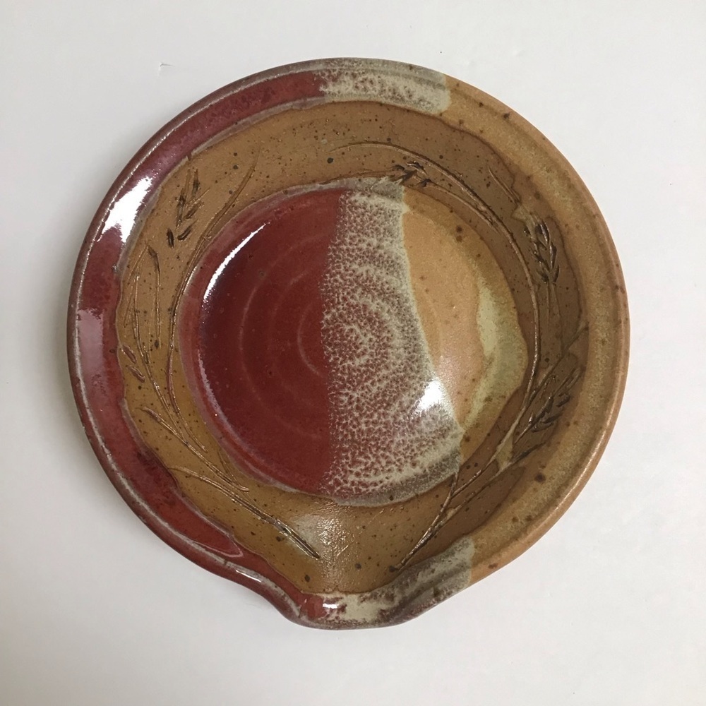 Studio Art Pottery Saucer Bowl Spout Burgundy Tan Speckle SIGNED Wheat Stoneware
